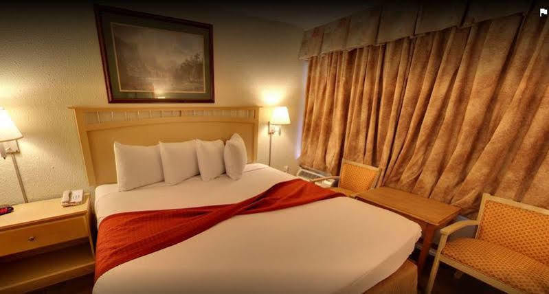 Ocean Star Hotel Миртл-Бич Экстерьер фото